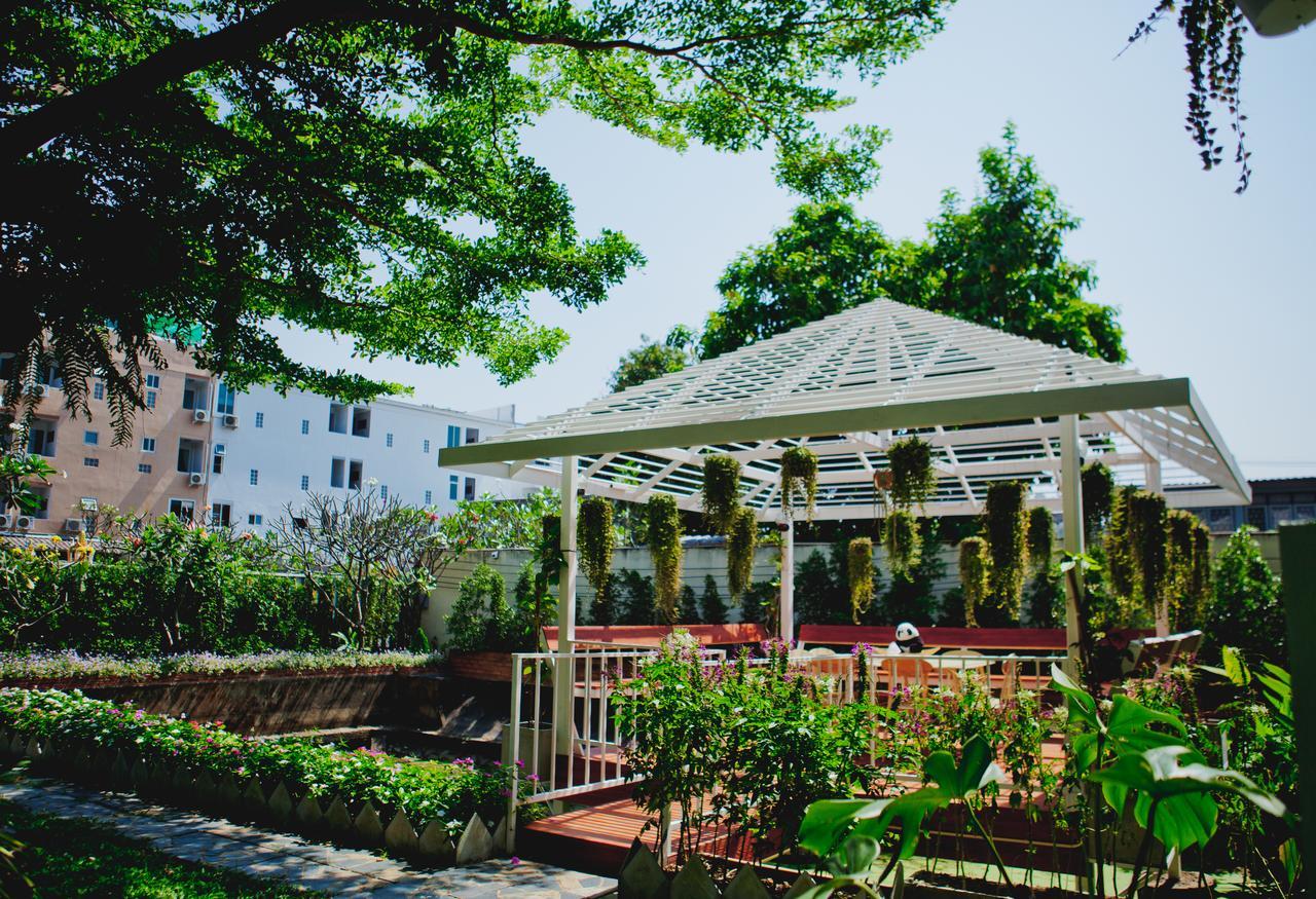 Hotel Manyi Boutique House Chiang Mai Exterior foto