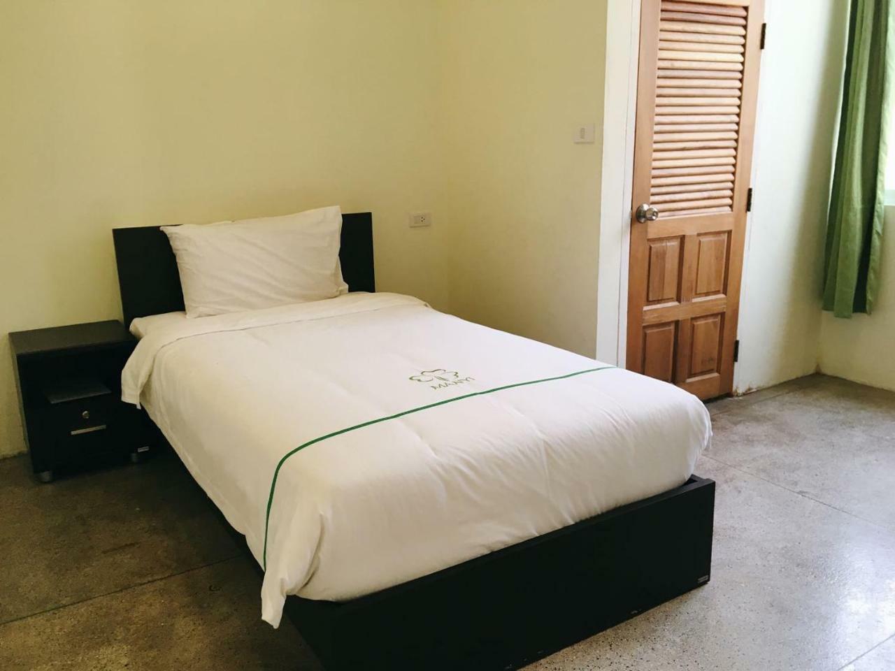 Hotel Manyi Boutique House Chiang Mai Exterior foto